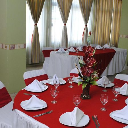 Hotel Arcos Del Parque Acayucan 외부 사진